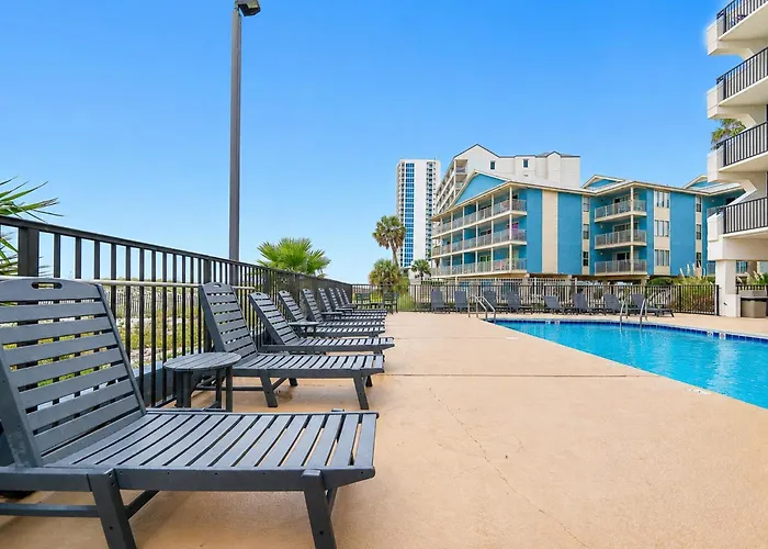 Island Winds West 777 Apartment